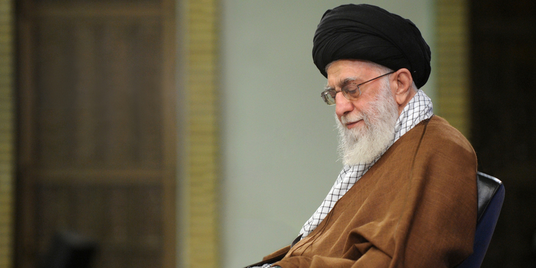 پیام رهبر معظم انقلاب به مناسبت هفته دفاع مقدس و روز تجلیل از شهیدان و ایثارگران