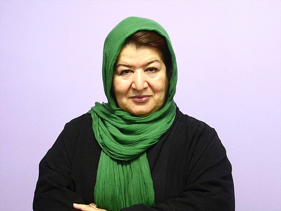 پوران درخشنده «هیس! پسرها گریه نمی‌کنند» را می‌سازد