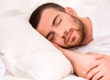 چند ساعت در روز بخوابیم تا کرونا نگیریم؟