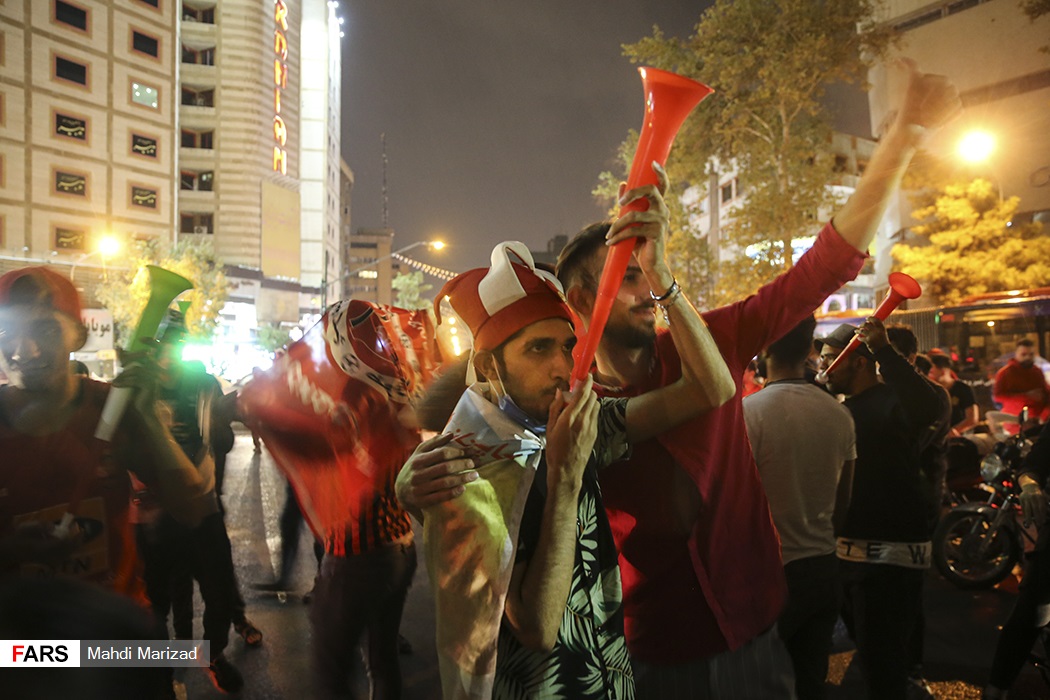 تصاویر: شادی هواداران پرسپولیس در تهران