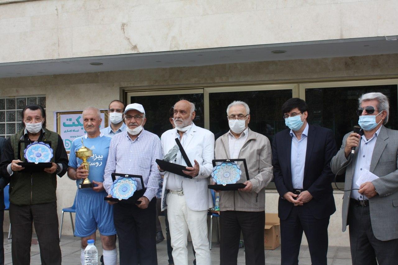 تجلیل از نویسندگان و عکاسان پیشکسوت ورزش کشور به مناسبت روز ملی روستا