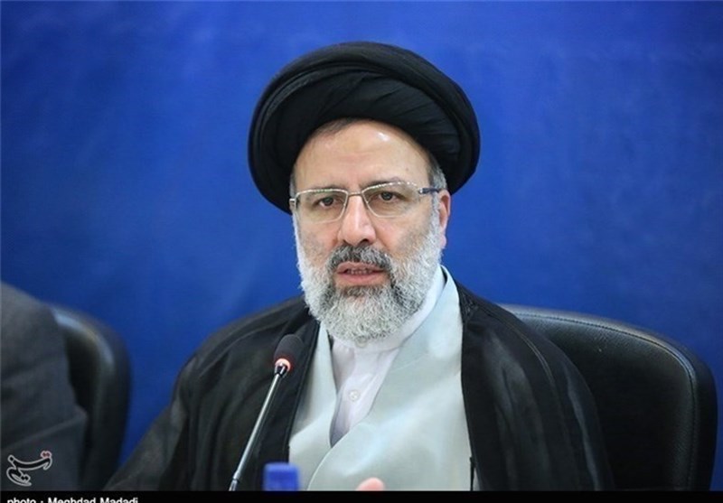 رییسی: با دزدان اموال مردم برخورد قاطع می شود