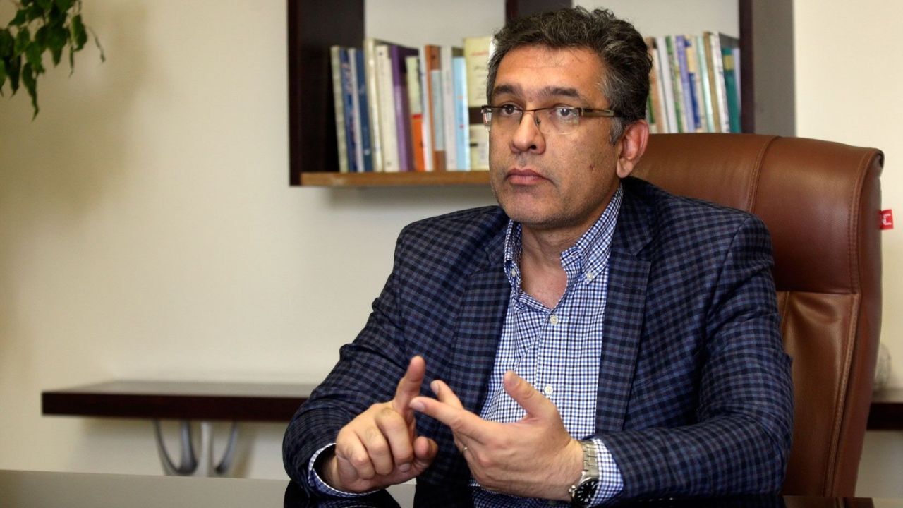دیوان عالی تصمیم خواهد گرفت؟ امیرعلی ابوالفتح کارشناس ارشد آمریکا
