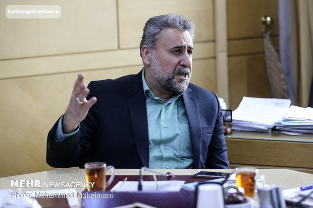 فلاحت پیشه:انتشار خبر سهمیه بندی بنزین و تکذیب آن توسط دولت سهوی نبود