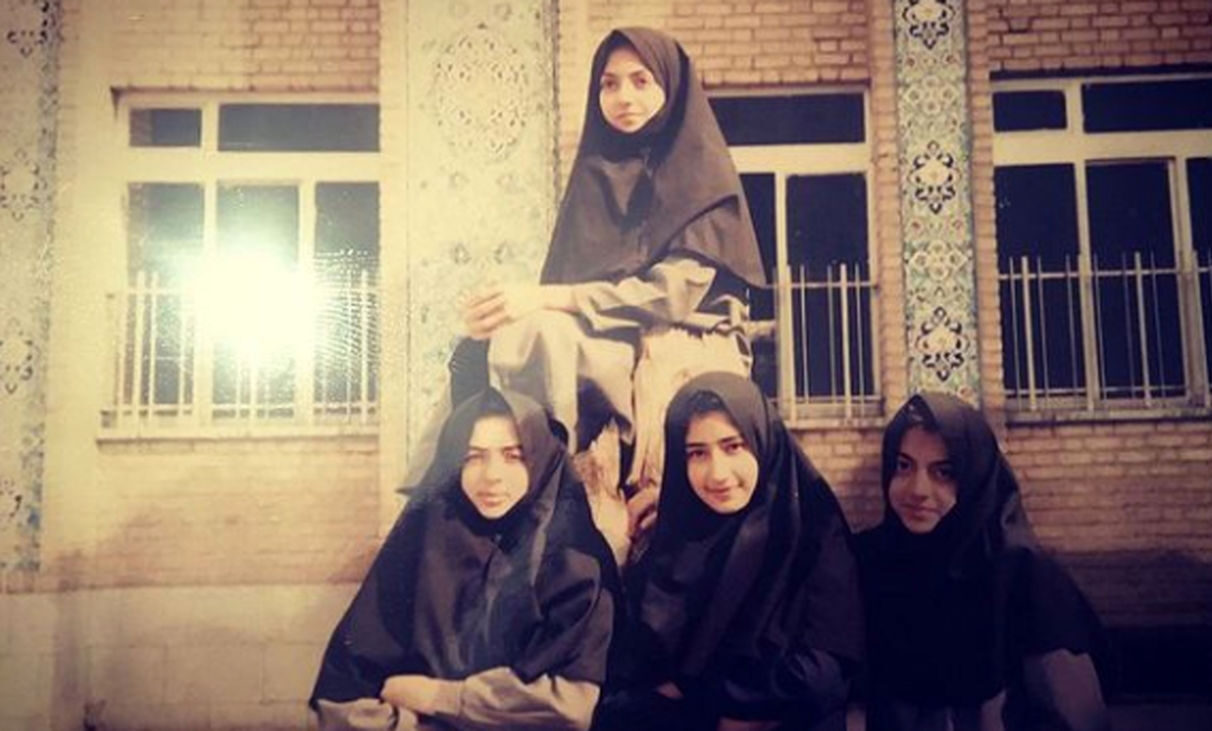 عکس خاص از تیپ دهه پنجاهی مهناز افشار