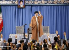 رهبر انقلاب:مذاکره با آمریکا هیچ نتیجه‌ای ندارد چون قطعا هیچ امتیازی نمی‌دهند