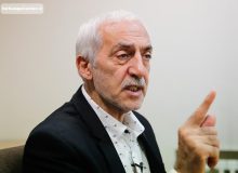آقای وزیر ! انتخاب شخصی کافی است /دکتر دادکان باید رییس هیات مدیره پرسپولیس شود
