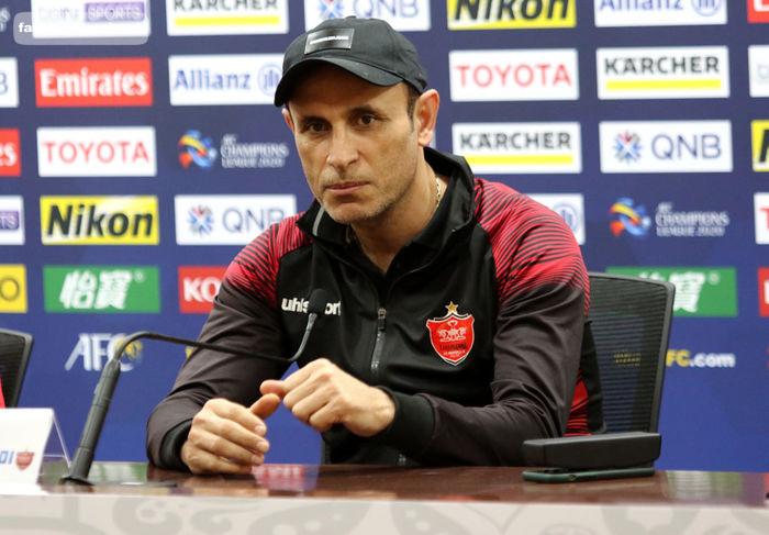 رسول پناه از پناهگاه به پرسپولیس سنگ می‌زند!
