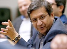 همتی: توافق با کره جنوبی، ژاپن، عراق و عمان برای آزادسازی منابع ارزی ایران