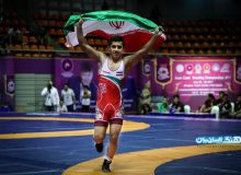 رفتگری قهرمان کشتی آسیا در شهرداری دزفول/ حسینوند: گفتند خوب جارو بزنی بیشتر حقوق می‌گیری!
