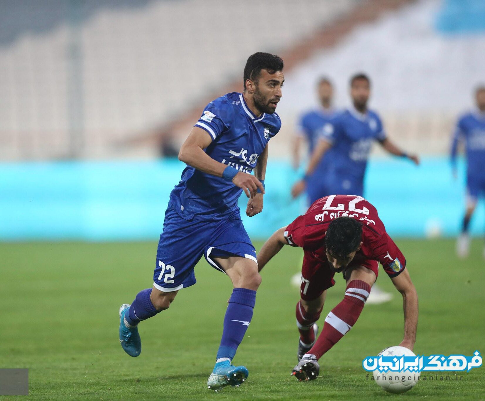 بمب ساعتی استقلال !