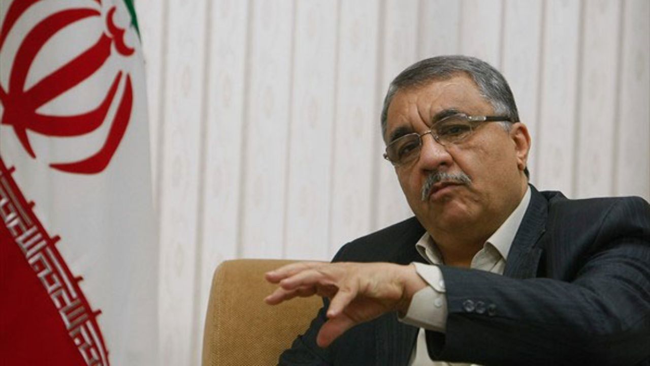 فرجی راد: تاخیر در احیای برجام استراتژی آمریکا را زیر سوال می برد