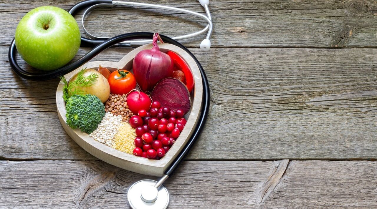 ۱۰ گزینه غذایی قلب را جوان نگه می دارند