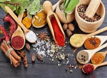 کدام ادویه ها وزن تان را کاهش می دهند؟ ۷ گزینه موثر