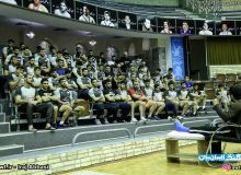 دبیر خطاب به کشتی گیران: روبروی مربیان خود نایستید/ فقط به طلای المپیک فکر کنید
