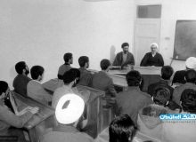 تصویر دیده نشده از رهبر انقلاب در کلاس درس
