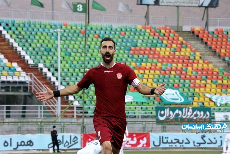واکنش بمب نقل و انتقالات به حضور در استقلال
