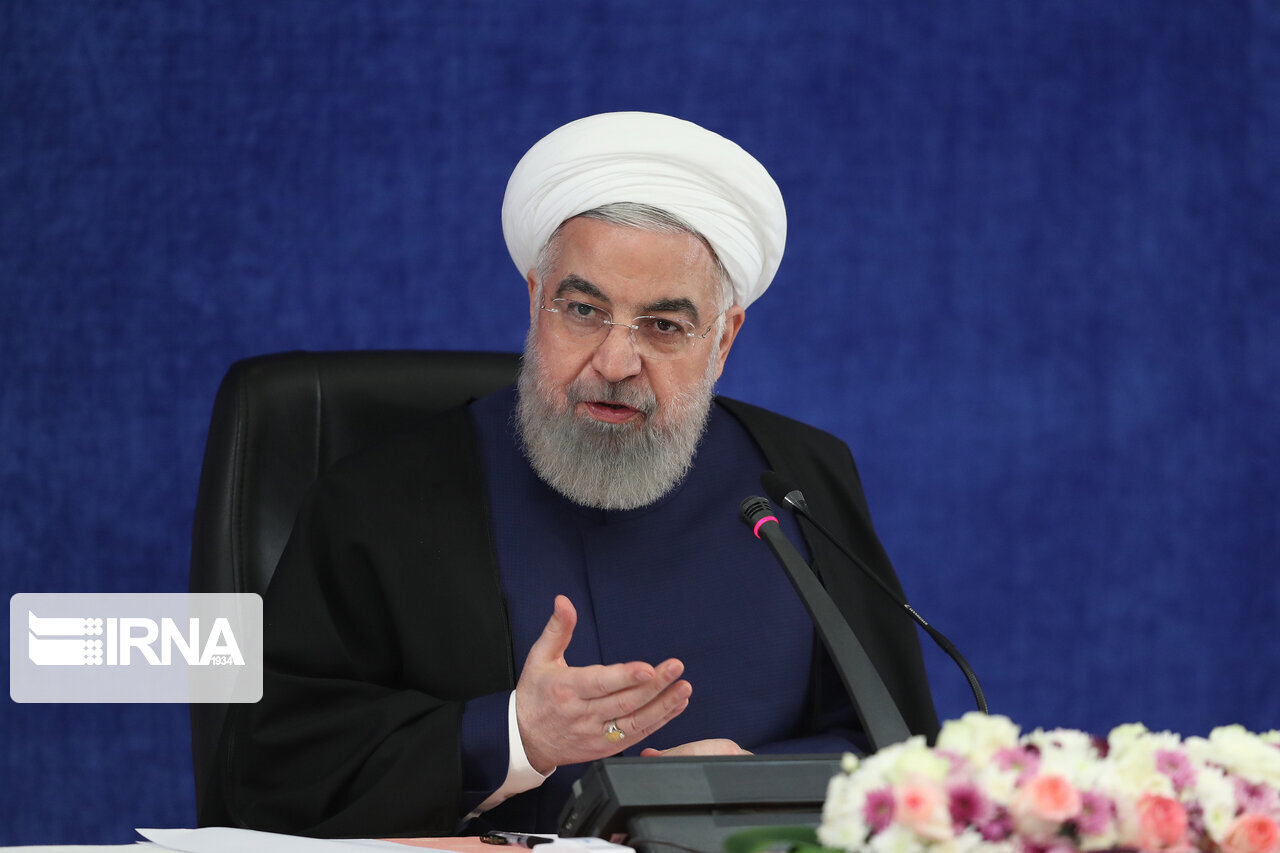 روحانی: پیروزی ملت ایران را دست‌کم نگیرید