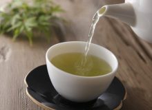 چای سبز به درمان کرونا کمک می کند؟ چقدر بخوریم؟