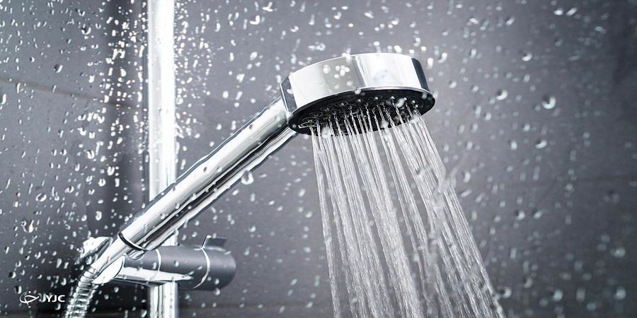 دوش گرفتن روزانه این خطرات را دارد