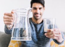 روزانه چقدر باید آب بنوشید؟