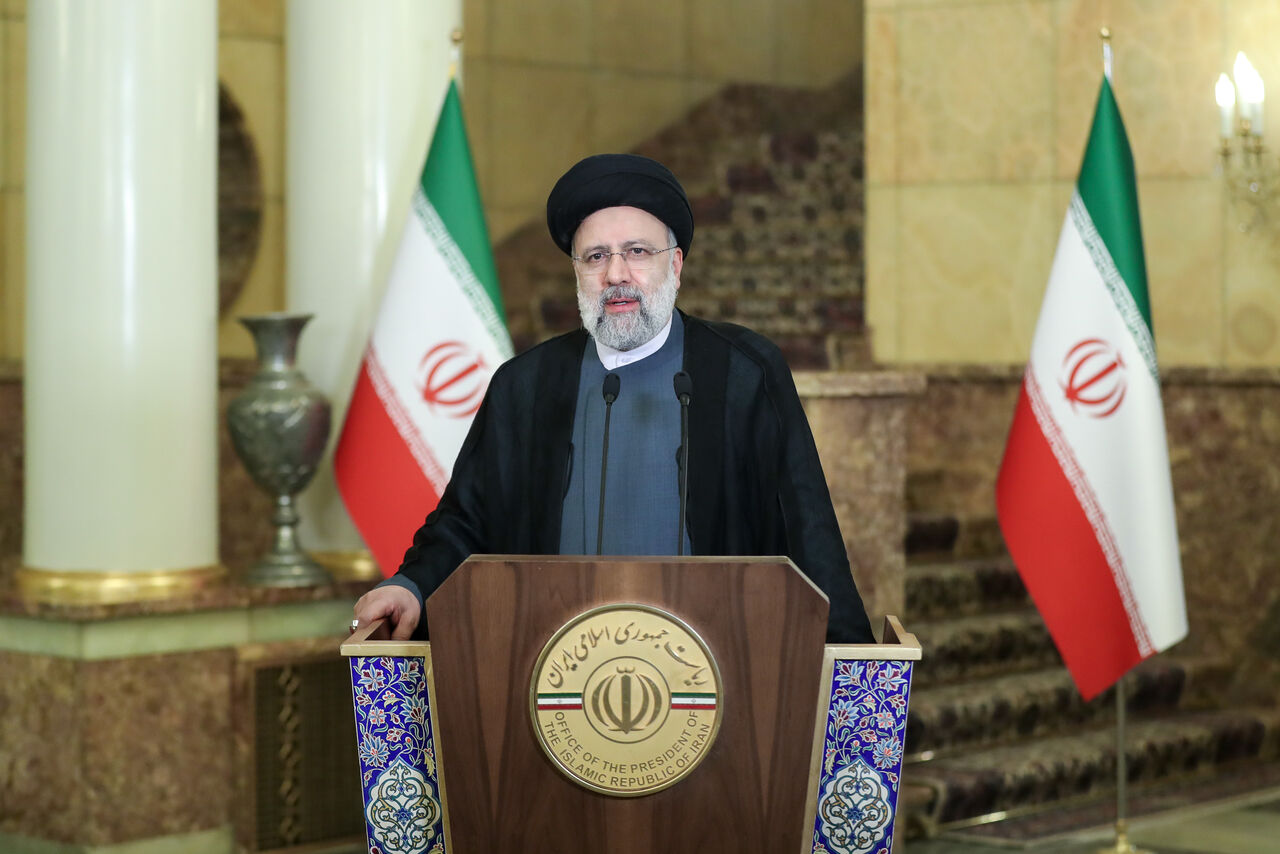 رئیس جمهوری: ایران به دنبال همکاری گسترده اقتصادی و سیاسی با جهان است