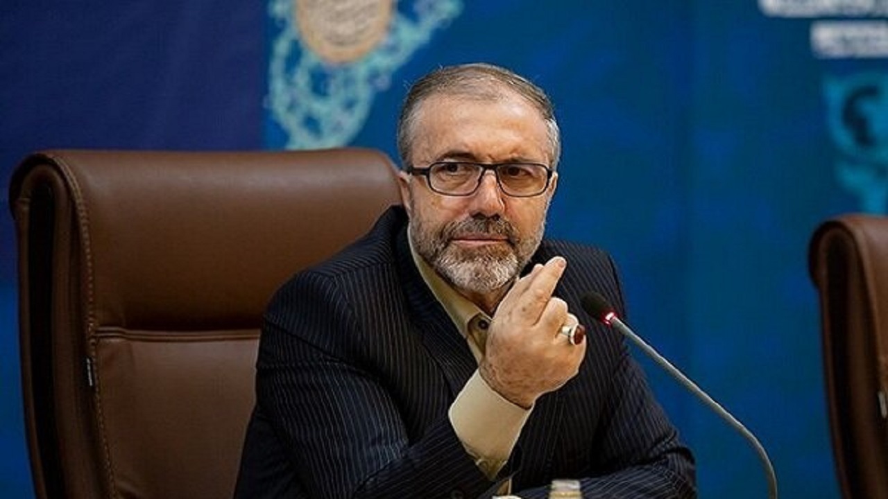 منع تردد شبانه لغو نشده است/ شرط سفر به کربلا به همراه داشتن گواهی واکسن است