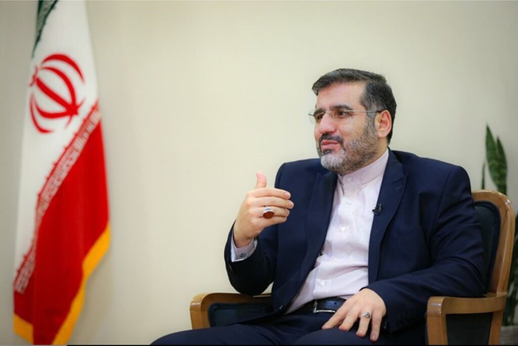 وزیر فرهنگ: دولت به همه گرایش ها برای بازسازی فرهنگ و هنر نیاز دارد