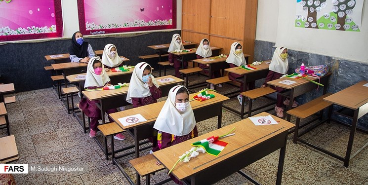 جزئیات آغاز سال تحصیلی 1401ـ1400/ فردا 3 گروه دانش‌آموز به مدرسه می‌روند