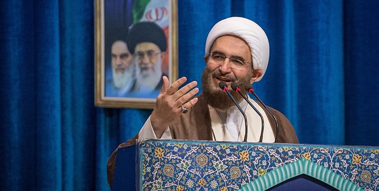 خطیب جمعه تهران: متجاوزان به اموال عمومی نباید آسایش داشته باشند