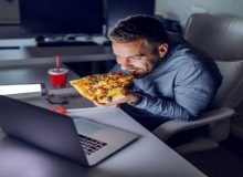​این 5 غذا پیری زودرس را به ارمغان می آورند!