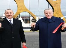 هدیه خاص اردوغان به علی‌اف !عکس