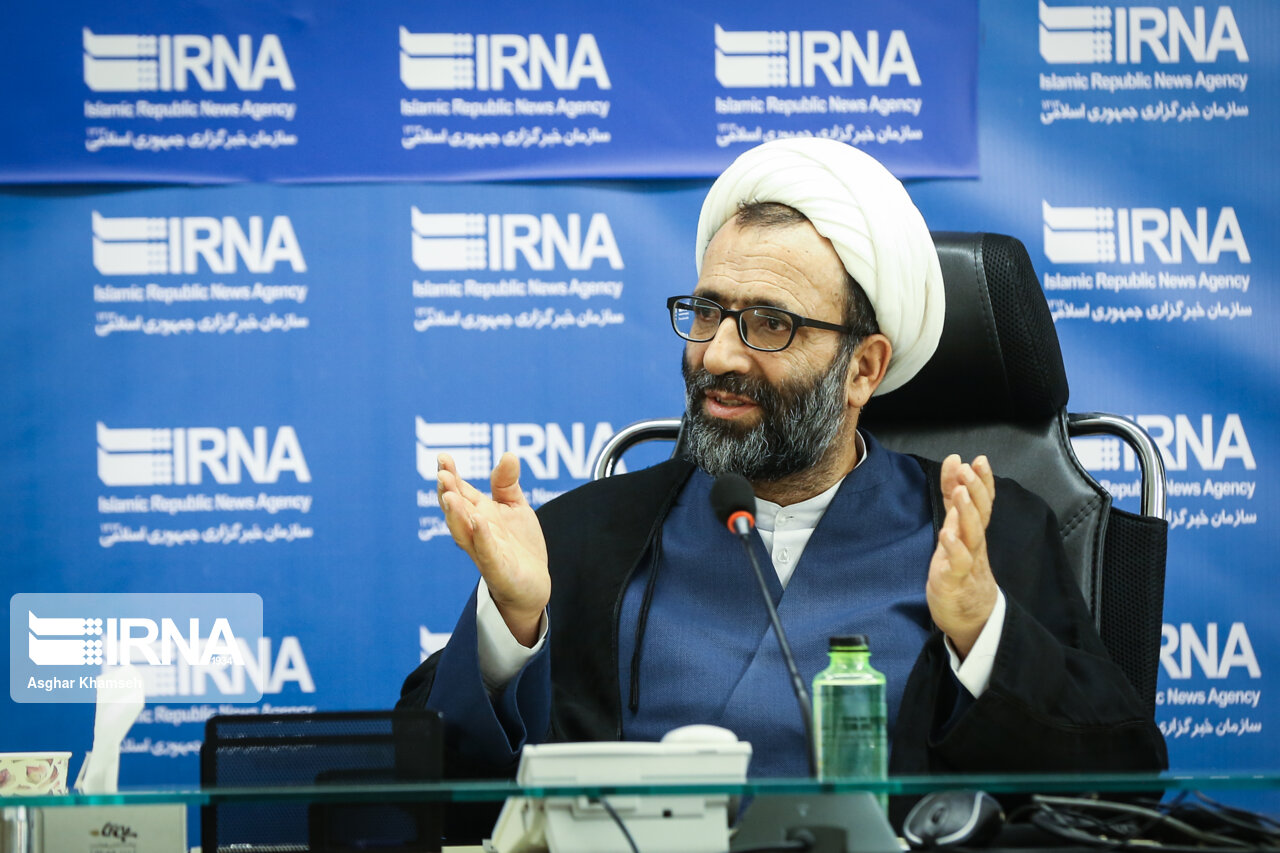 برای حل مشکل سربازی ایرانیان خارج از کشور رایزنی می‌کنیم