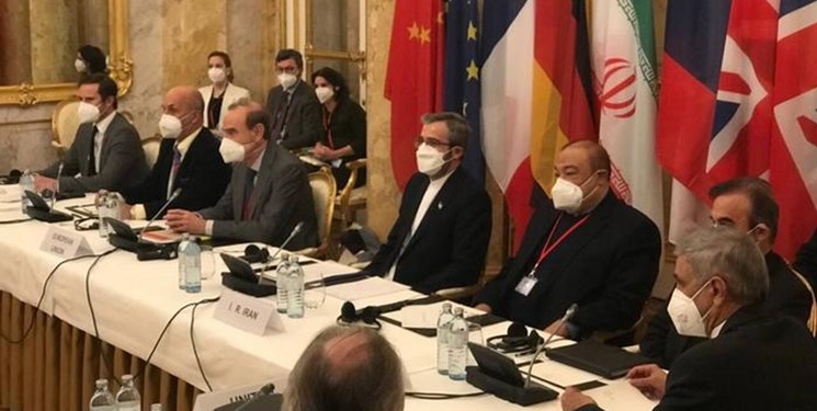 حرف حساب ایران و ۱+۴ در مذاکرات چه بود؟/ روایتی از مسئله اصلی این دور از گفت‌وگوهای رفع تحریم