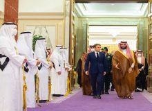 چرایی میانجی گری فرانسه در بحران میان لبنان و عربستان