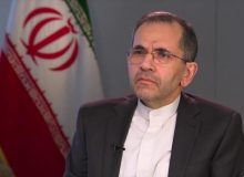 تخت روانچی: آمریکا باید الواح هخامنشی را کامل تحویل دهد