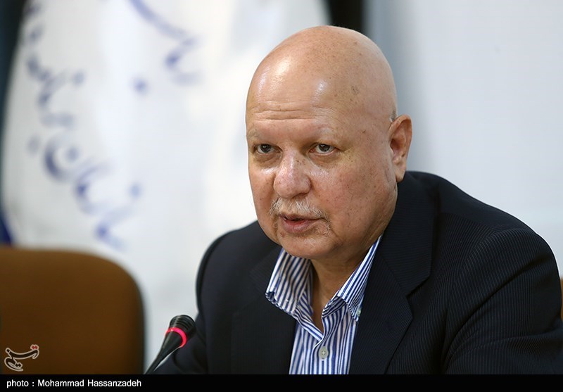 میرکاظمی: چطور می‌توانیم هزینه ۳۰ میلیارد دلاری برای کشور بتراشیم در حالیکه ۱۶ میلیارد دلار درآمد داریم؟