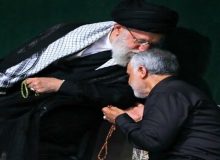 چه کسی خبر شهادت سردار سلیمانی را به رهبر انقلاب داد؟