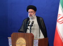حل مشکلات کشور معطل گره‌گشایی بیگانگان نیست