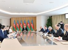 الهام علی اف: کریدور جدید بین‌المللی از طریق ایران به نخجوان و جهان متصل می‌شود