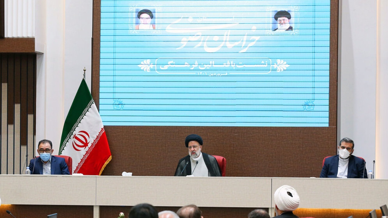 رییس جمهور: نهادها با عبرت از گذشته برای آینده برنامه ریزی کنند