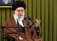 رهبر انقلاب: دانش‌های بی‌فایده‌ای که در مدارس تدریس می‌شود را شناسایی و حذف کنید