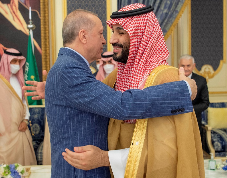 چه شد که بن سلمان و اردوغان اینچنین یکدیگر را در آغوش گرفتند؟