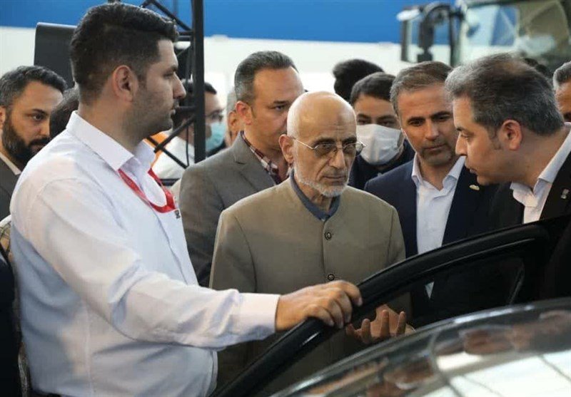 دفاع میرسلیم از خودروسازان/ با برندهای خارجی رقابت می‌کنند!