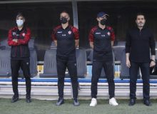 دوراهی گل‌محمدی برای ادامه کار در پرسپولیس