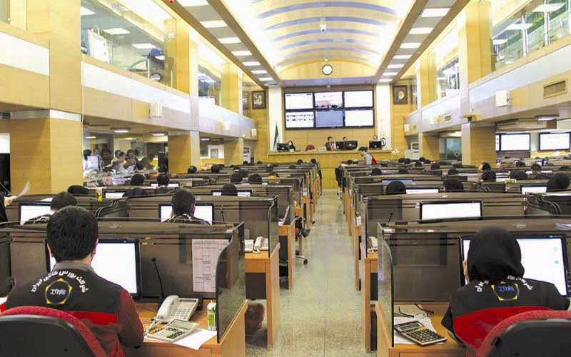 چرا از عرضه خودرو در بورس استقبال نشد؟+ قیمت
