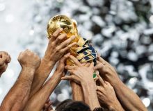 قطر رخت جام جهانی بر تن کرد
