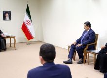 تجربه ایران و ونزوئلا نشان داد تنها راه پیروزی برابر آمریکا مقاومت است