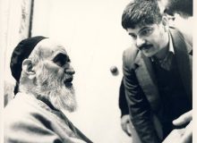 بخشش چند کارمند رادیو به فرمان امام خمینی (ره)