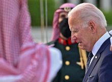 پایان یک سفرِ بی‌دستاورد و دستانِ پُر از خالیِ بایدن